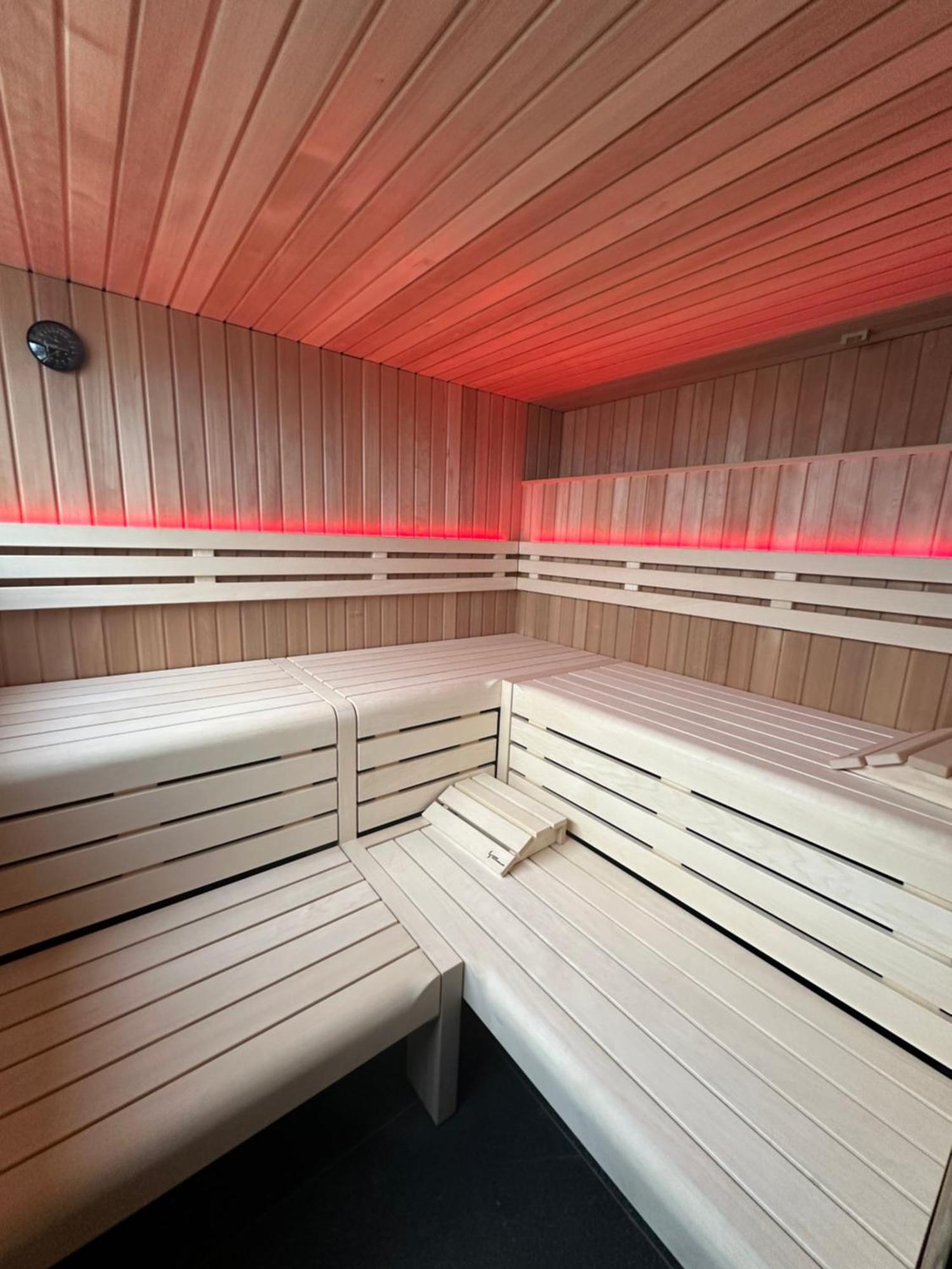 Schwimmendes Ferienhaus Sky Elsterheide Экстерьер фото
